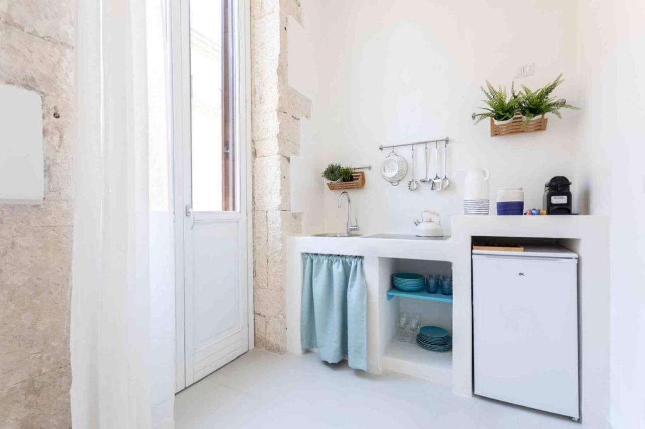 Ortigia Sunset Apartments - Xenia Sicily Villas Сиракузы Экстерьер фото