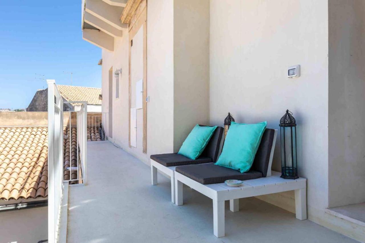 Ortigia Sunset Apartments - Xenia Sicily Villas Сиракузы Экстерьер фото